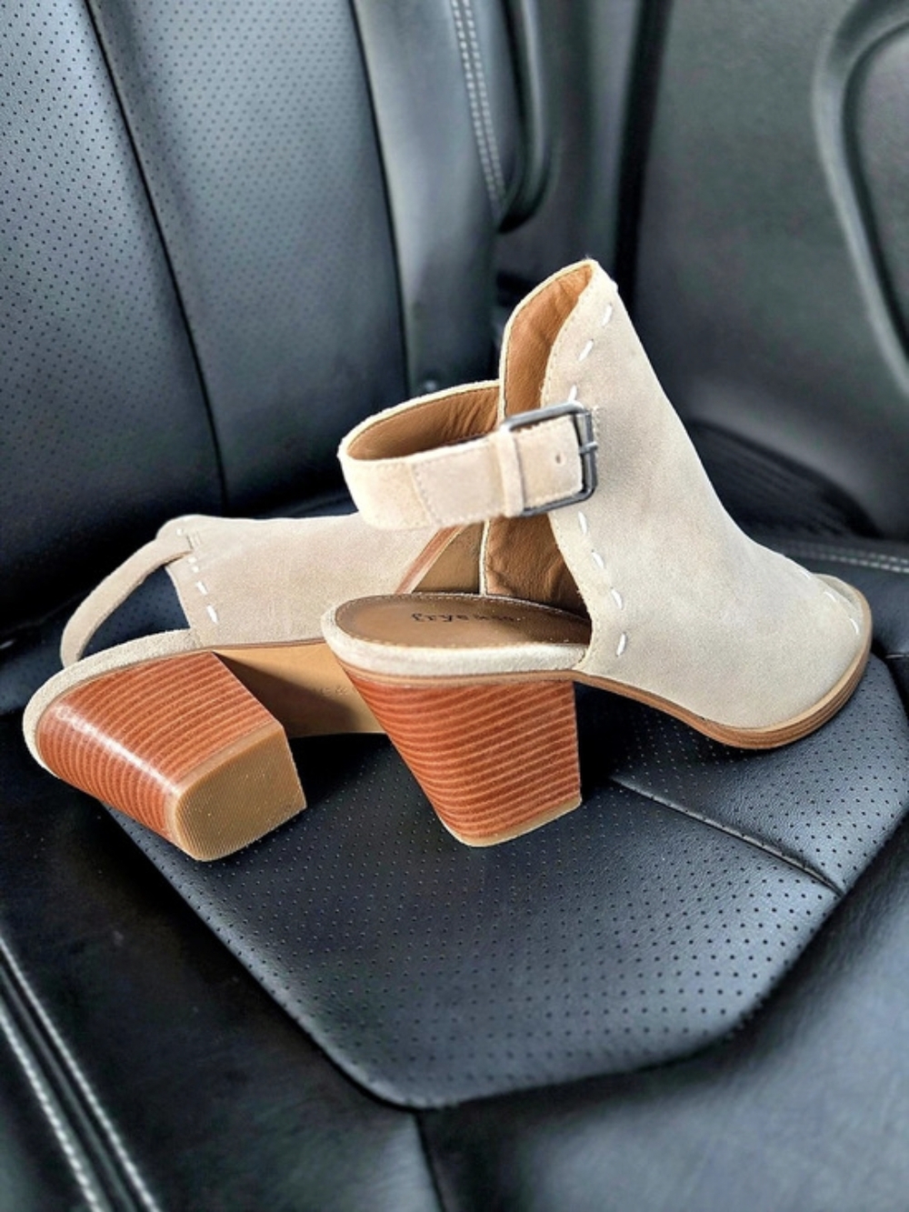 Frye & Co. Donna Suede Slingback Block Heel Bootie Ash Tan size 6
